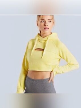 🦈 Gymshark Yellow Cropped Hoodie with Front Keyhole